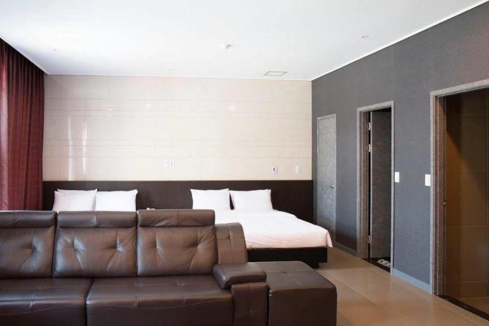 G Tourist Hotel Wolmido Incheon Eksteriør bilde